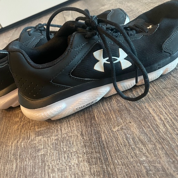 Men’s Under Armour Black Shoes Size 11 - Picture 3 of 4